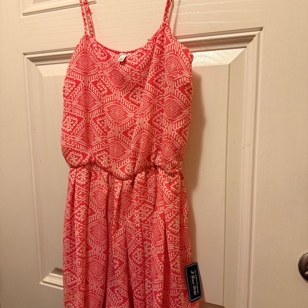 Hollister Pink and White Geometric Skort